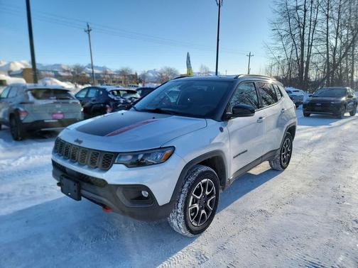 2024 Jeep Compass Trailhawk