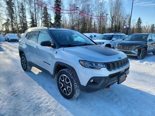 2024 Jeep Compass Trailhawk