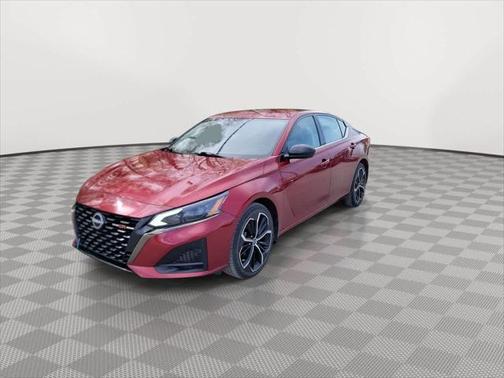 2023 Nissan Altima SR Intelligent AWD