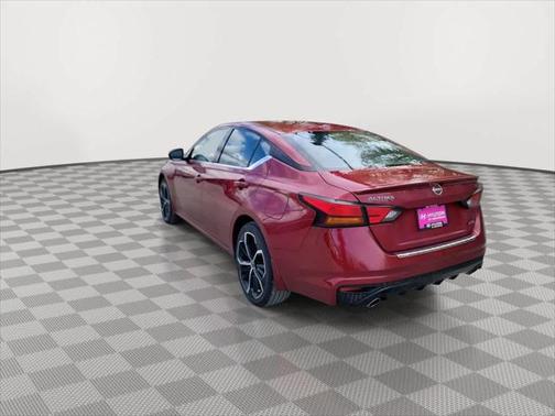 2023 Nissan Altima SR Intelligent AWD