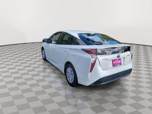 2016 Toyota Prius Two