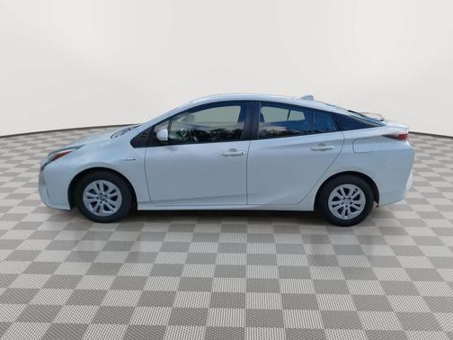 2016 Toyota Prius Two