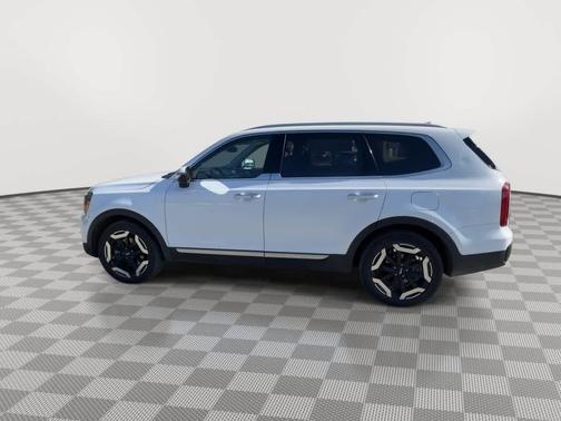 Glacial White Pearl 2025 Kia Telluride S