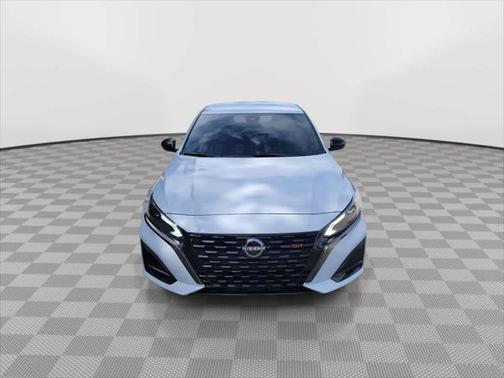 2023 Nissan Altima SR Intelligent AWD