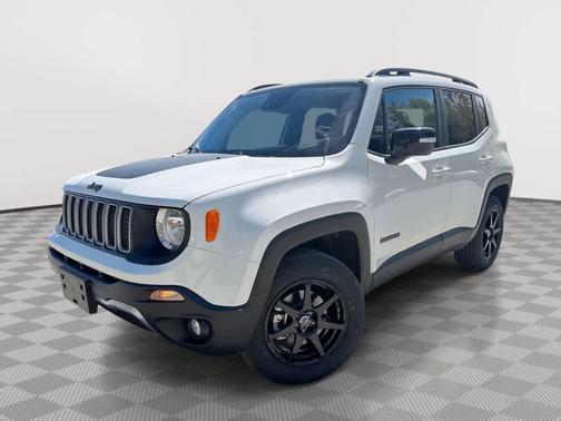 Alpine White Clearcoat 2023 Jeep Renegade Upland