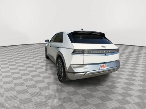 Atlas White 2023 Hyundai IONIQ 5 Limited