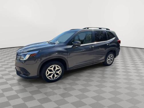 Magnetite Gray Metallic 2022 Subaru Forester Premium
