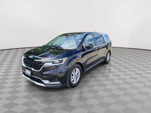 2022 Kia Carnival LXS