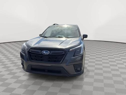 Magnetite Gray Metallic 2022 Subaru Forester Limited