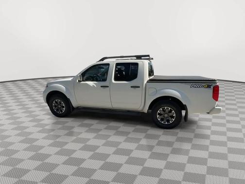 Glacier White 2019 Nissan Frontier