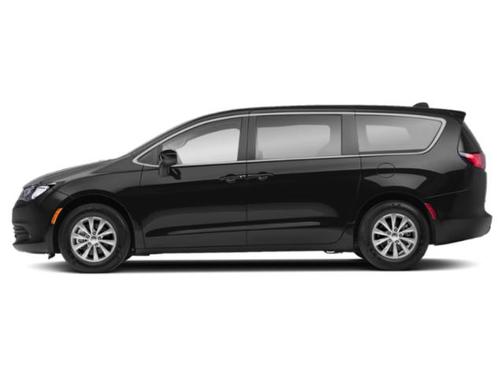 Brilliant Black Crystal Pearlcoat 2020 Chrysler Voyager L