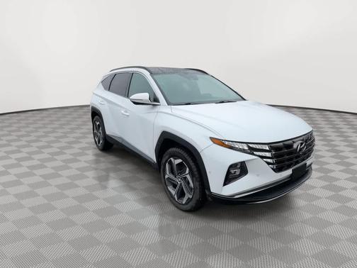 Quartz White 2022 Hyundai TUCSON Limited