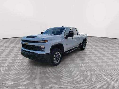 2024 Chevrolet Silverado 2500 Custom