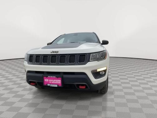 White Clearcoat 2018 Jeep Compass Trailhawk