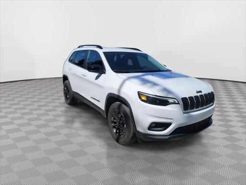2023 Jeep Cherokee Altitude