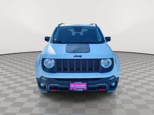 2023 Jeep Renegade Trailhawk