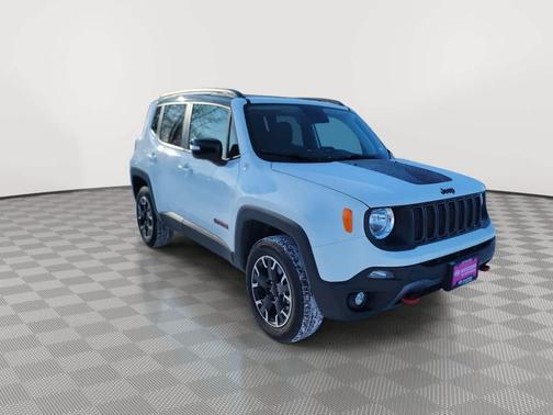 2023 Jeep Renegade Trailhawk