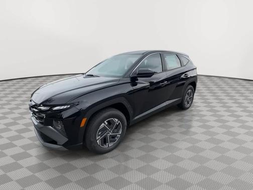Ash Black 2026 Hyundai TUCSON Hybrid Blue SE