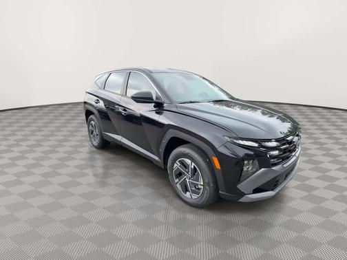 Ash Black 2026 Hyundai TUCSON Hybrid Blue SE