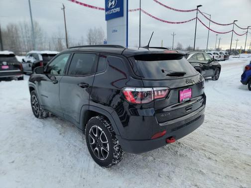 2024 Jeep Compass Trailhawk