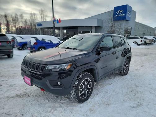 2024 Jeep Compass Trailhawk