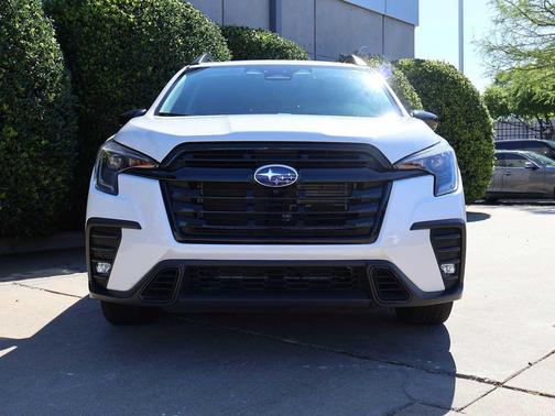 Crystal White Pearl 2025 Subaru Ascent Onyx Edition Touring 7-Passenger