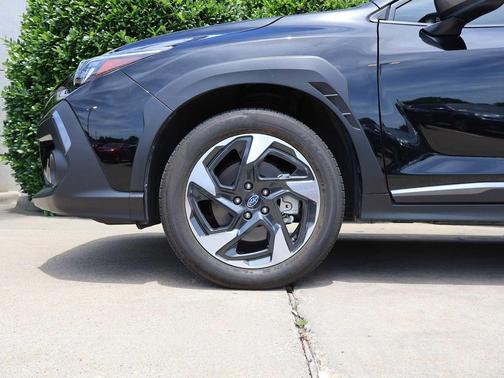 Crystal Black Silica 2024 Subaru Crosstrek Limited