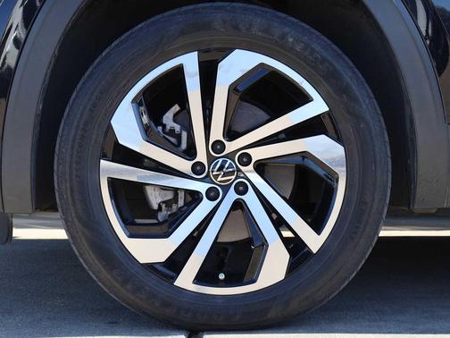 2021 Volkswagen Atlas Cross Sport 3.6L V6 SEL