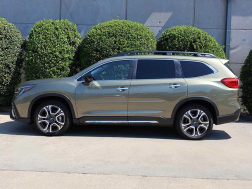 2024 Subaru Ascent Touring 7-Passenger