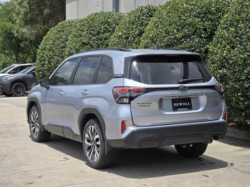 Ice Silver Metallic 2026 Subaru Forester Touring