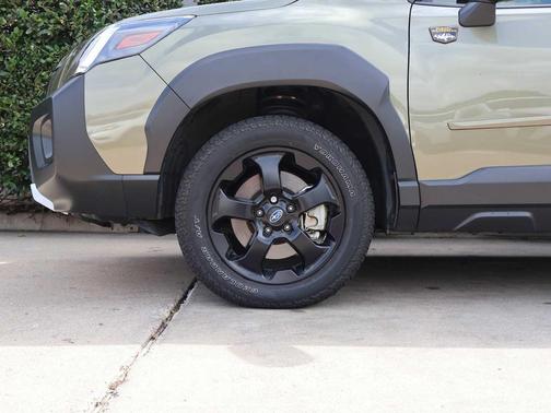 Autumn Green Metallic 2023 Subaru Forester Wilderness