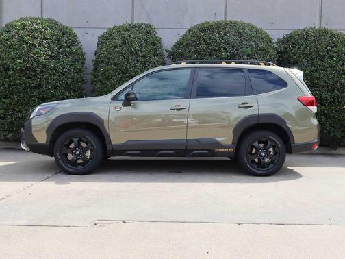 Autumn Green Metallic 2023 Subaru Forester Wilderness
