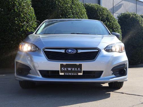 2019 Subaru Impreza 2.0i