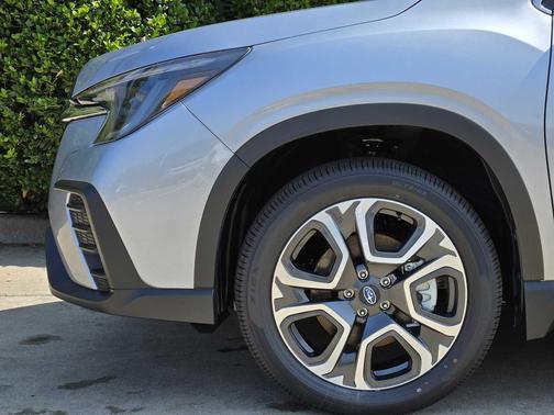 2025 Subaru Ascent Limited 7-Passenger