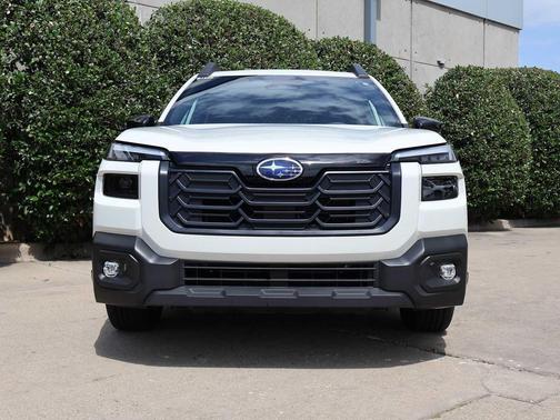 Crystal White Pearl 2026 Subaru Outback Premium