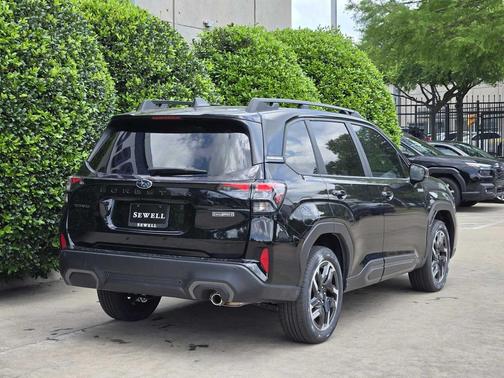 Crystal Black Silica 2026 Subaru Forester Hybrid Limited