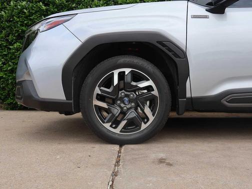 Ice Silver Metallic 2025 Subaru Forester Hybrid Limited