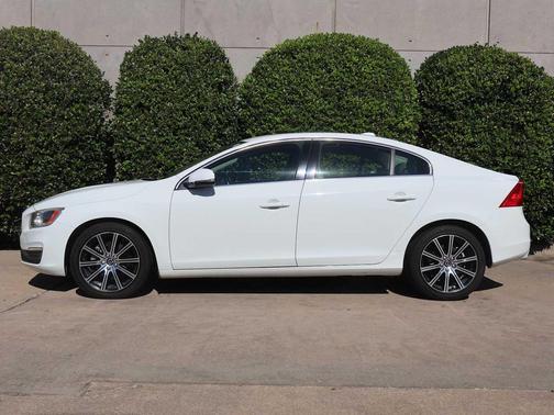 2018 Volvo S60 Inscription T5 Platinum