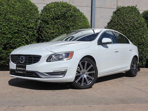 2018 Volvo S60 Inscription T5 Platinum