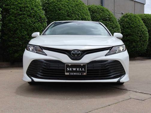 Super White 2019 Toyota Camry LE