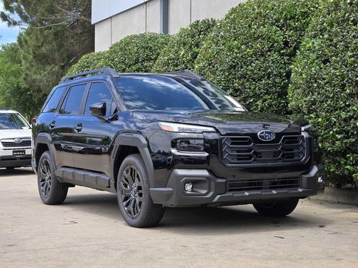 Crystal Black Silica 2026 Subaru Outback Limited XT
