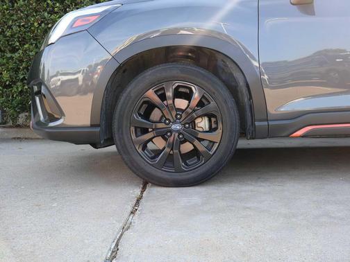 Magnetite Gray Metallic 2024 Subaru Forester Sport
