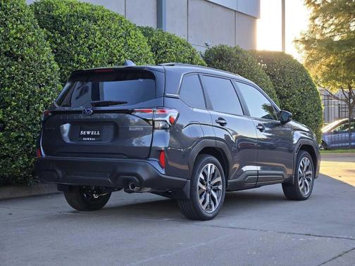 2025 Subaru Forester Hybrid Touring