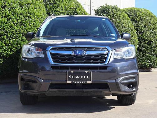 2017 Subaru Forester 2.5i