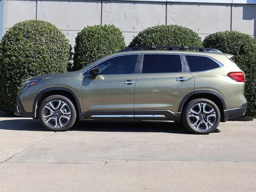2025 Subaru Ascent Touring 7-Passenger