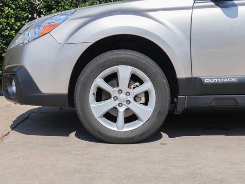 2014 Subaru Outback 2.5i