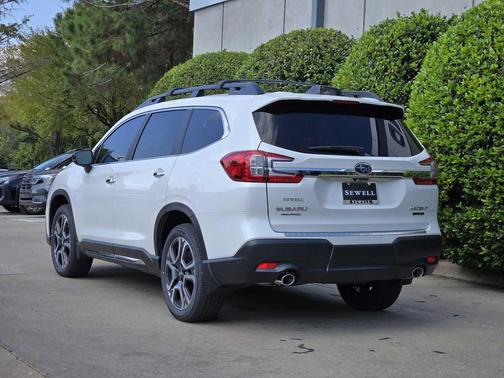 2025 Subaru Ascent Touring 7-Passenger