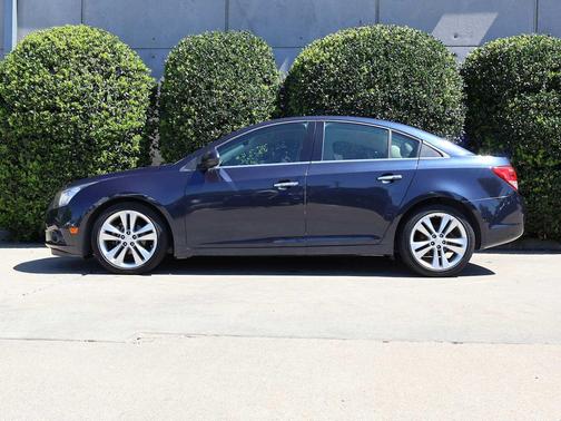 Blue Ray Metallic 2014 Chevrolet Cruze LTZ