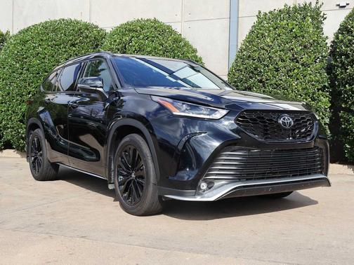 2024 Toyota Highlander XSE