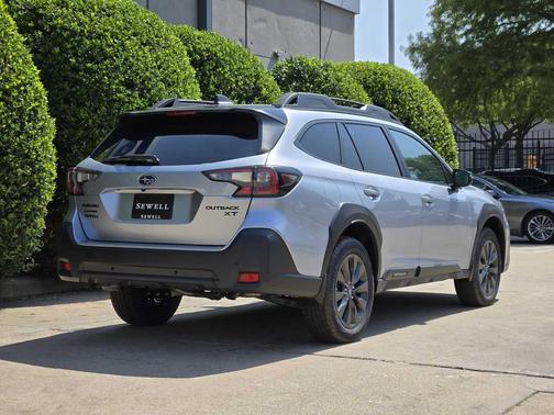 2025 Subaru Outback Onyx Edition XT